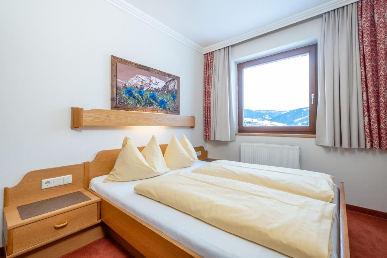 Hotel Garni Ransburgerhof ฟลาคเฮา ภายนอก รูปภาพ